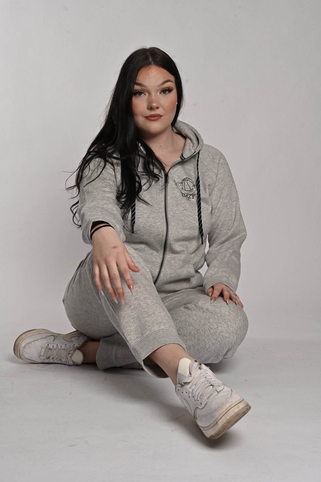 Women’s sweatsuits - EMZY♾️ EMZY♾️